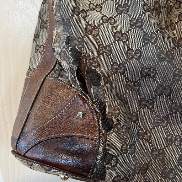 Gucci shoulder bag - Picture 10 of 14